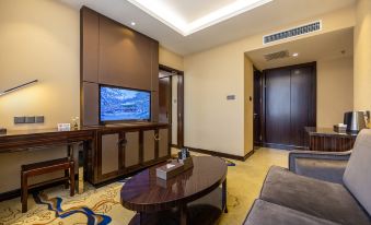 Baiyin Renan Hotel