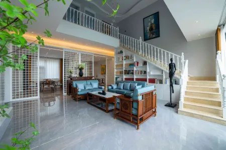 Zhongzhou Yueyin Fuxishan Huimeng Mountain Residence Отели рядом с достопримечательностью «Fengquan Lake Scenic Area»