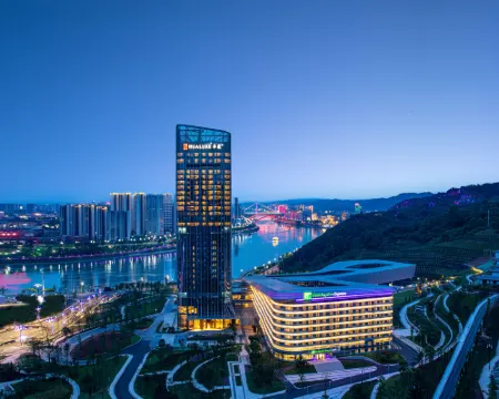 HUALUXE Hotels and Resorts YIBIN Hotels in Yibin