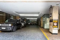 Gran Villagio Hotel - parking