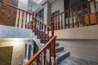 Qingcheng Mountain Banshan Bianxia Homestay