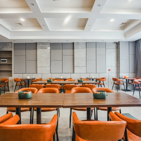 Dazhou Jingjia Hotel