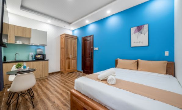 4. 코즈럼 홈즈 -..