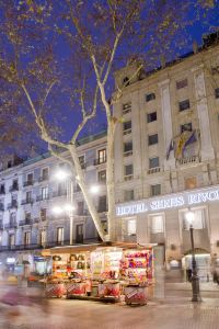 Hoteles en Barcelona Nike Store - Las Ramblas desde 10EUR | Trip.com