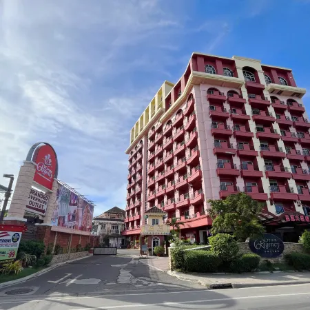 Crown Regency Suites Mactan
