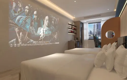 Guangyuan 7M E-sports Apartment (Old Town Branch)