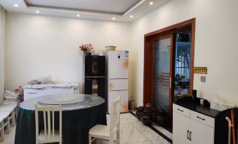 Pengzhou Qingxinyuan Homestay