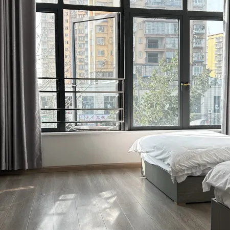 Yuxian Platinum Shijia Business Hotel