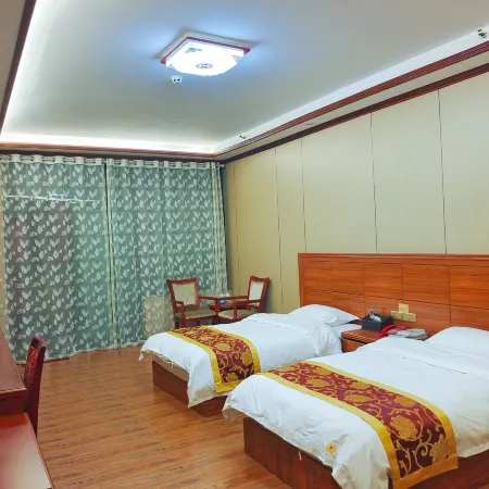 Longling Hot Spring Hotel