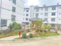 Heron residential quarters in Taining Township Hotel di Taining