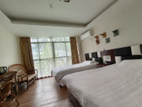 Jinggangshan Guangkelai Homestay (Tianjie Pedestrian Street) Hotels near Revolution Martyr Memorial Tower