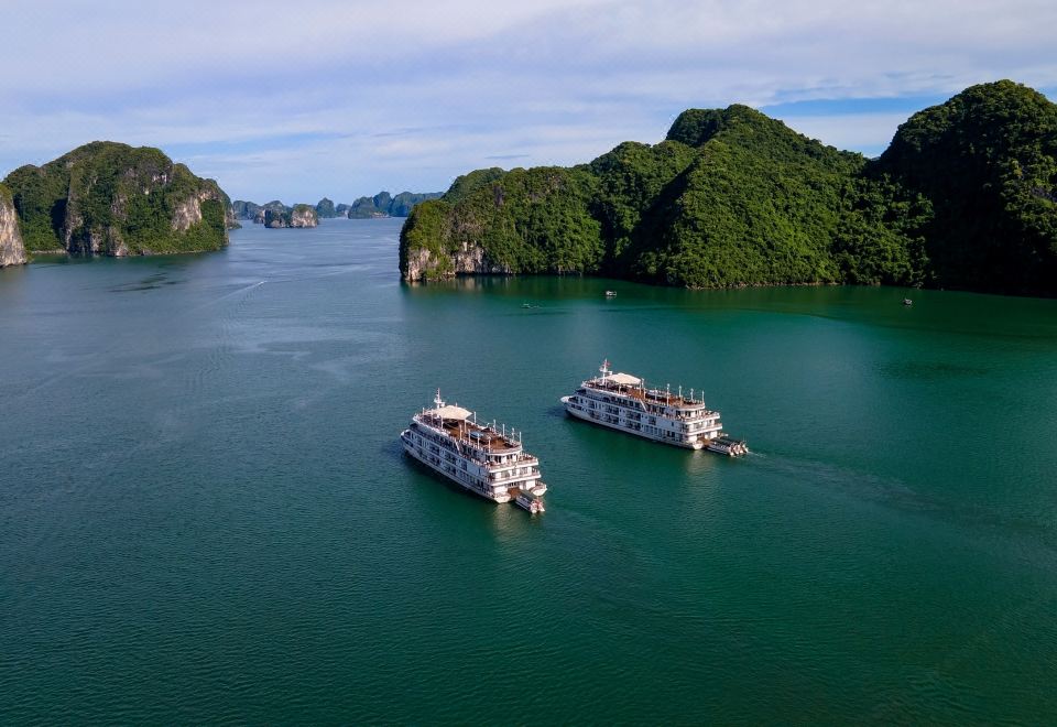 하롱베이 노을 전망