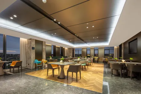 West Square Atour Hotel at HangZhou East Railway Station