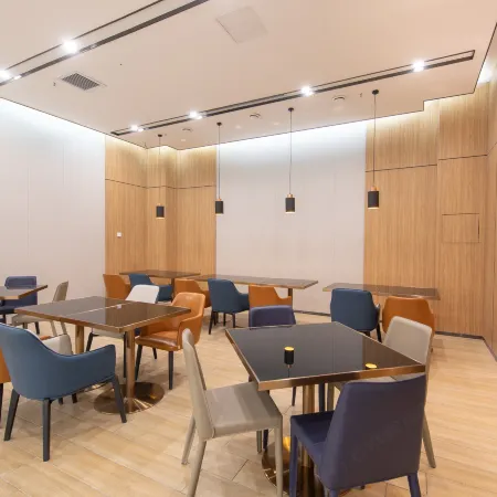 ECHARM Hotel (Baotou Qingshan Wangfujing Branch)