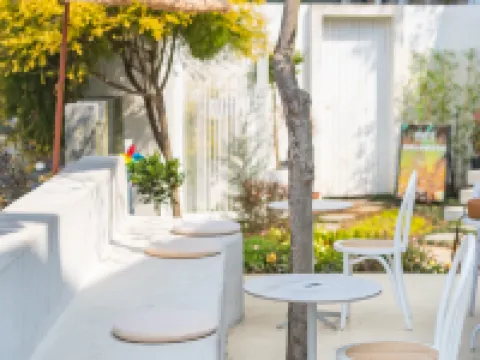 หังโจว สีหู ไวท์ วิลลา โฮเต็ล โรงแรมใกล้หอคอยราชวงศ์ฮั่น