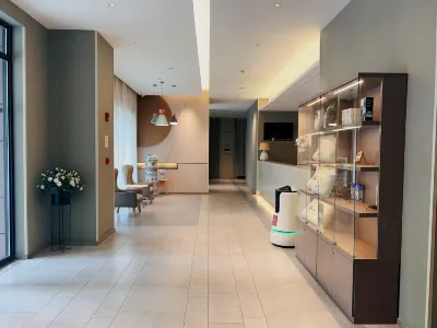 Homeinn · neo (Shanghai Changshou Road North Shaanxi Road) Hotels near Changshou Park