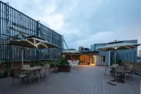 CoCo Cloud Hotel Hotels in Mianyang