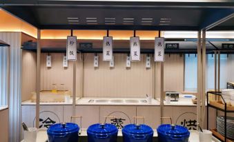 HanTing Hotel (Zhoukou Wuyi Square)