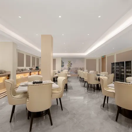 Vienna Hotel (Huili Ancient City Hotel)