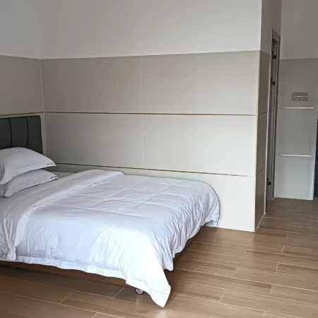 Xiaoqiao Apartment (Yingbin Avenue)