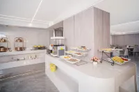 Mangeson Hotel