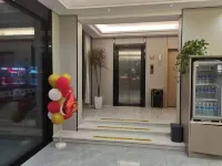 Four Seasons Hotel Yuelai (Jianhu RT-Mart)