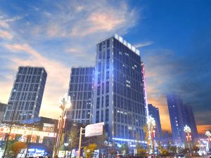 Cloud Intelligent Hotel (North High-speed Railway Station)