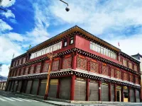 道孚康愉飯店(八美鎮店) 八美鎮附近的飯店