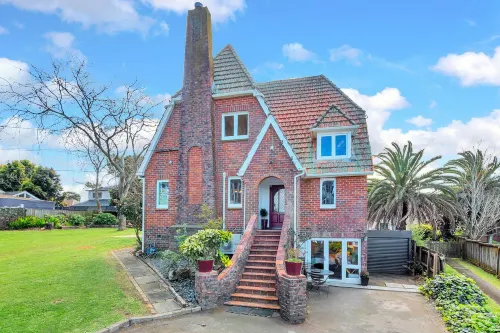 Whole Big Family House 9Bedrooms 4Baths