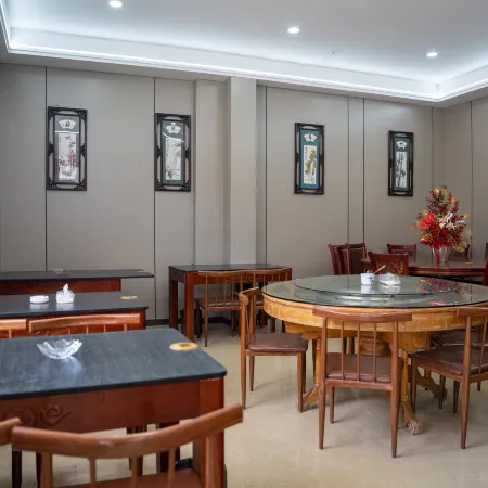 Shanjian Meiju Intelligent Hotel (Colorful Danxia Branch)