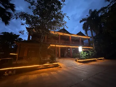 Jinjiangyuan Vienna Inn Hotels near Xishuangbanna Dai Park - Pavilion
