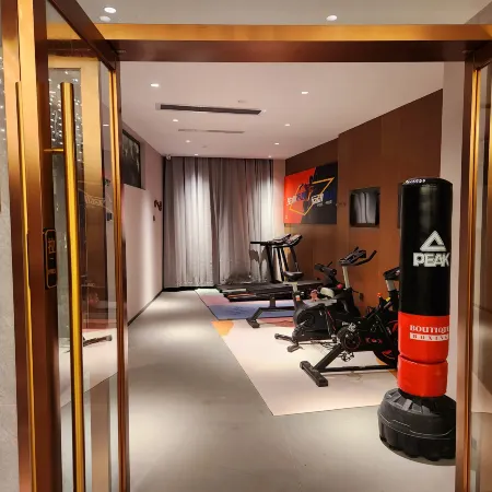 Shangri La Zhu Cheng International Hotel (Dukezong Ancient City Branch)