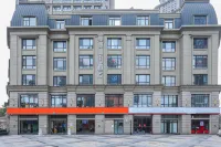 沐江南ホテル（南京河西金鷹世界） 平和広場周辺のホテル