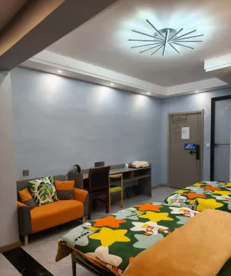 Zhijin Guilong Apartment