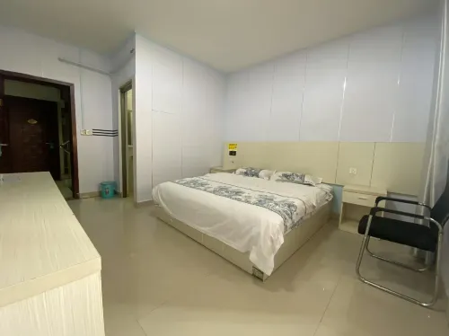 Baise Jingfeiman Business Hotel