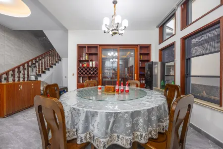 Xianju Linshuiju Homestay Отели рядом с достопримечательностью «Danzhuxiang»