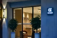 Z Generation Hotel Hotell i 