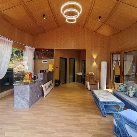 Wangyueling Homestay