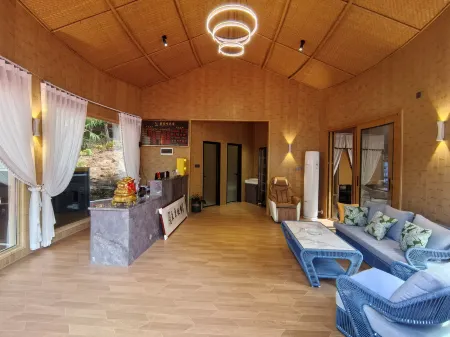 Wangyueling Homestay Отели в г. Сюаньхань