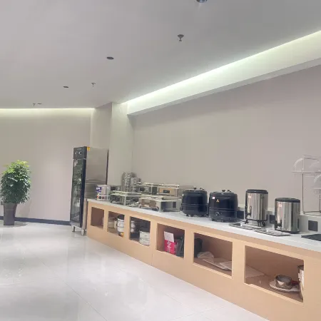 Yujing Hotel • Jinhu Coach Station