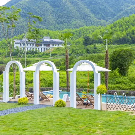 Anji Yuchuan Stream Tracing Swimming Pool Mountain View Villa