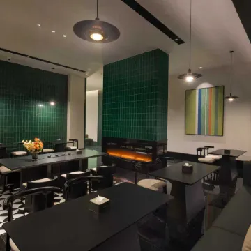 Ptana Hotel (Xinhualian Square Branch)