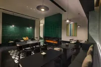 Ptana Hotel (Xinhualian Square Branch)