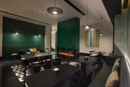 Ptana Hotel (Xinhualian Square Branch)