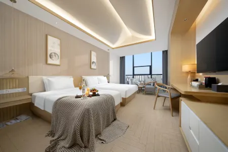 Liwan Hotel (Changle International Airport) Отели рядом с достопримечательностью «Donghu Digital Town»