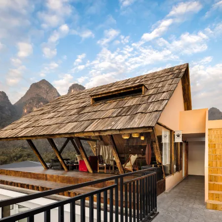 Yuanchuan · YinShe Vacation Apartment (Yangshuo Ten-Mile Gallery Yulong River)