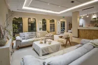 Nanfeng Hotel