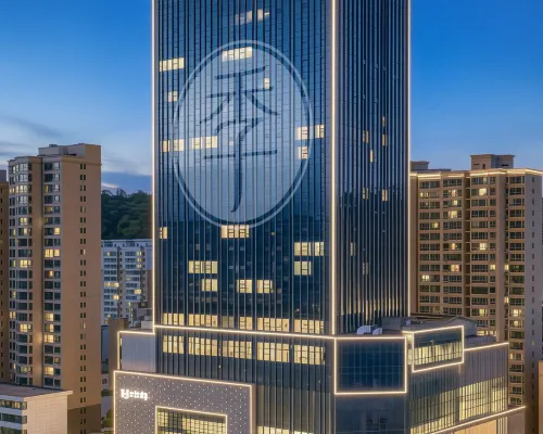 Ji Hotel (Linxia Baiyi Times Square) 린샤시 호텔