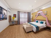Lijing Light Luxury Apartment (Ningde Railway Station) Hotele w: Ningde