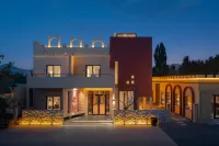 Dunhuang · Kan Sha Yu ·ART STAY(Mingsha Mountain and Crescent Spring Scenic Area Store) - 주차장